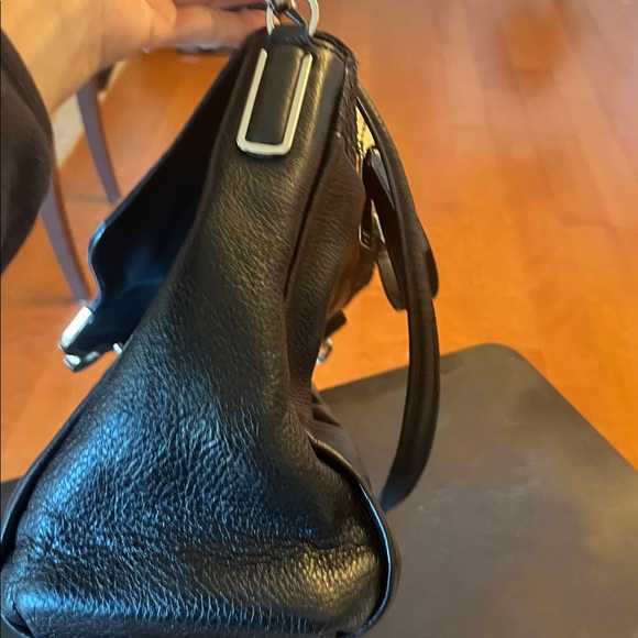 Coach vintage Sadie Black Leather Handbag with shimmering lizard Print Flap - Picture 15 of 16